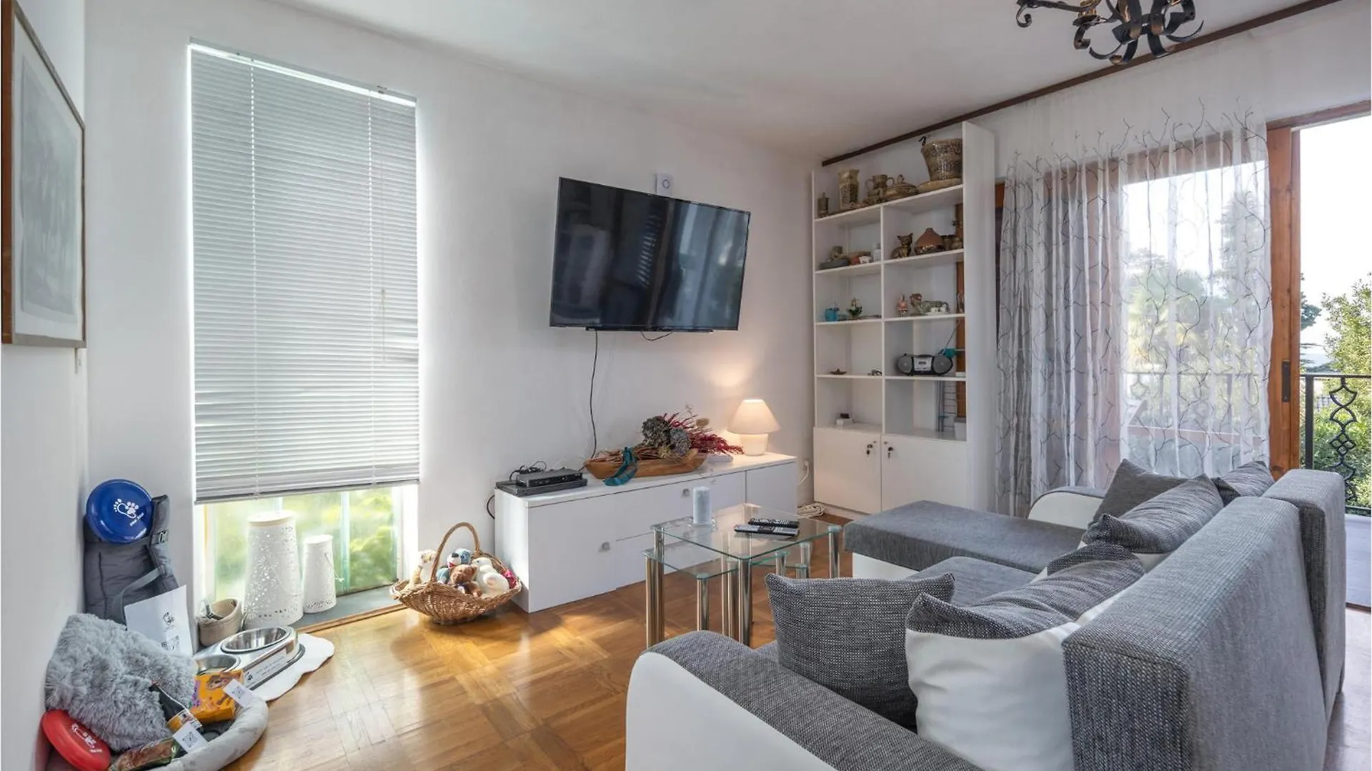 Cozy Apartment In Malinska With Kitchen